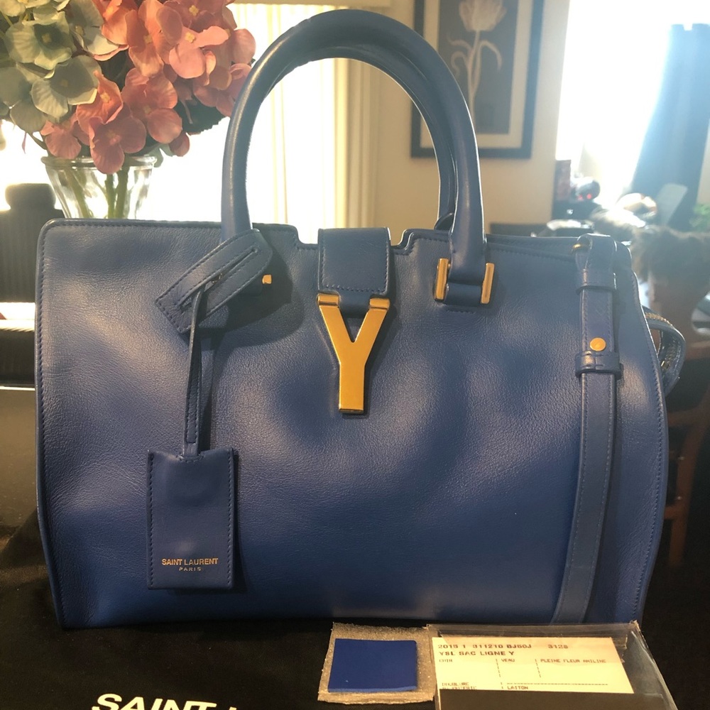 ⛔️SOLD🚫Saint Laurent Cabas ChYc Blue Leather BAG